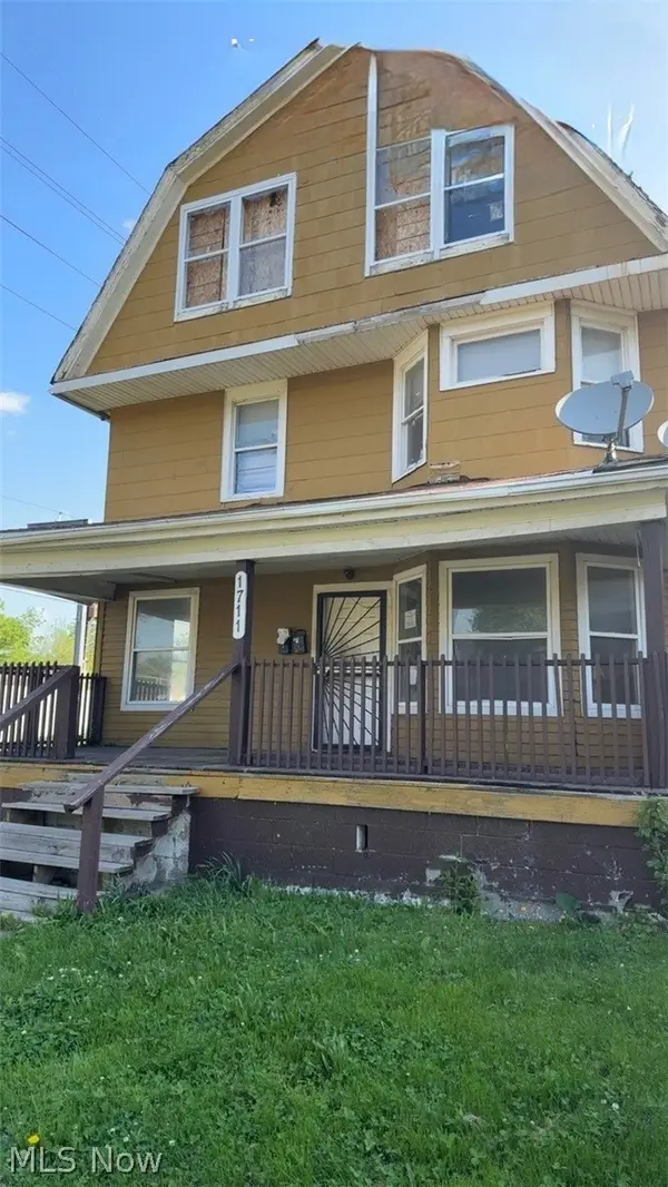 1711 Holyoke Avenue, East Cleveland, OH 44112