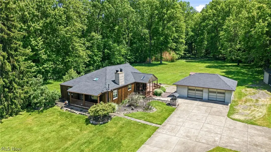 2258 Howland Wilson Road, Cortland, OH 44410 - #3