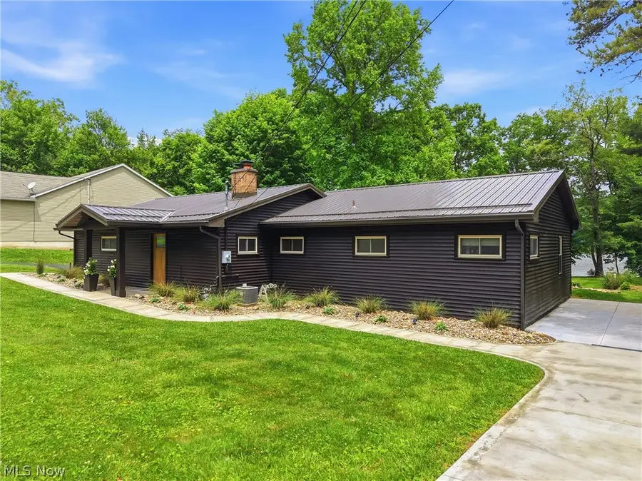 6115 Vale View Drive Sw, Sherrodsville, OH 44675 - #3
