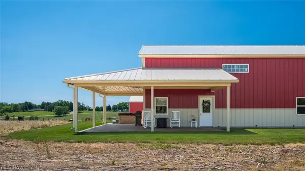 10550 Amish Ridge Road, Mount Perry, OH 43783