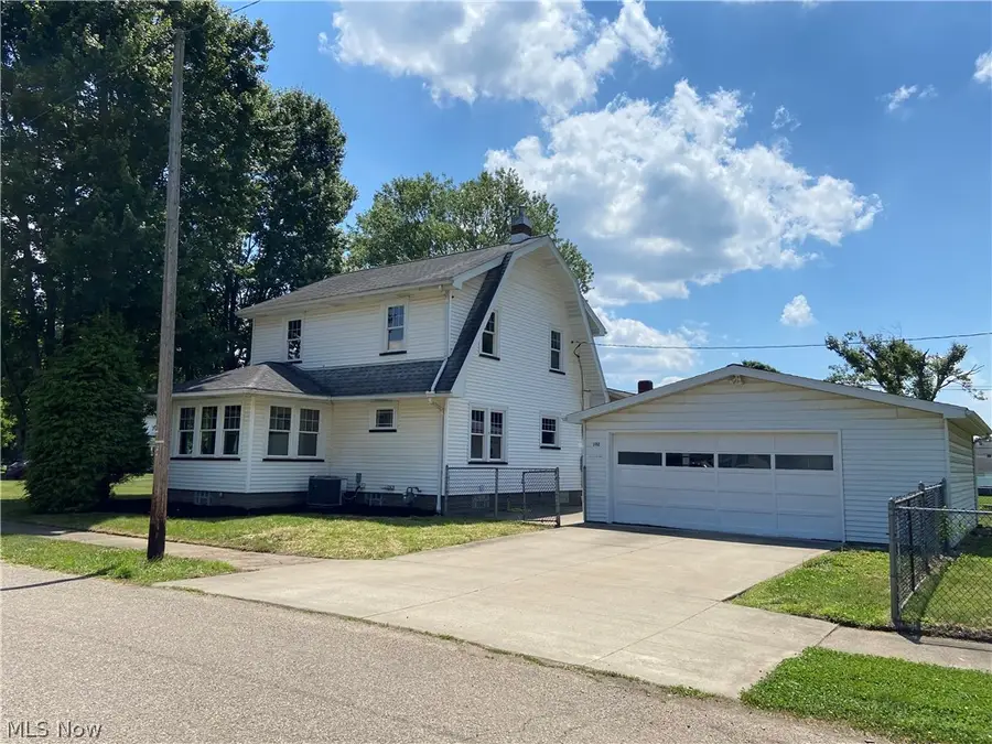 102 Downs Avenue, Newcomerstown, OH 43832 - #2
