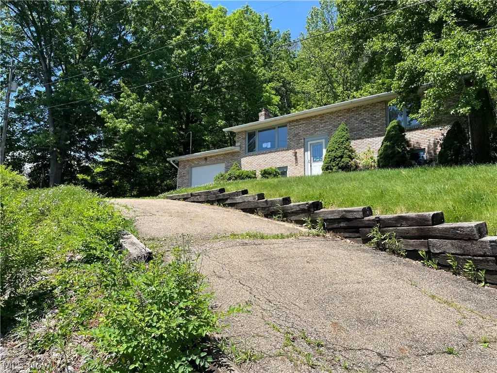 210 Ridgewood Boulevard, Minerva, OH 44657 - #1