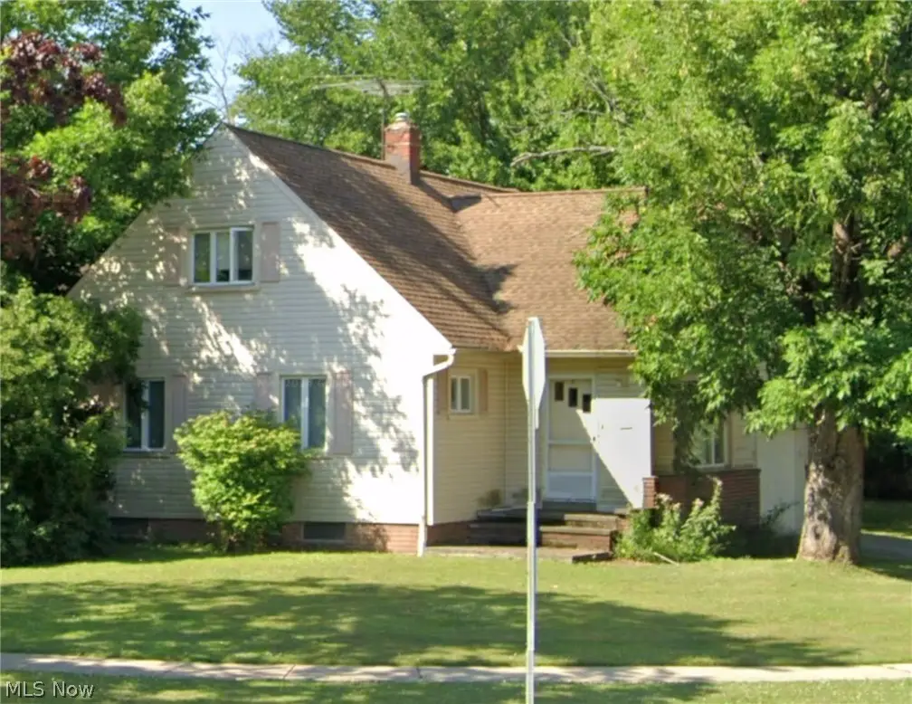 24124 E Silsby Road, Beachwood, OH 44122 - #1