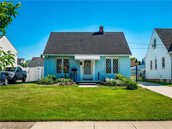 6003 Archmere Avenue, Brooklyn, OH 44144