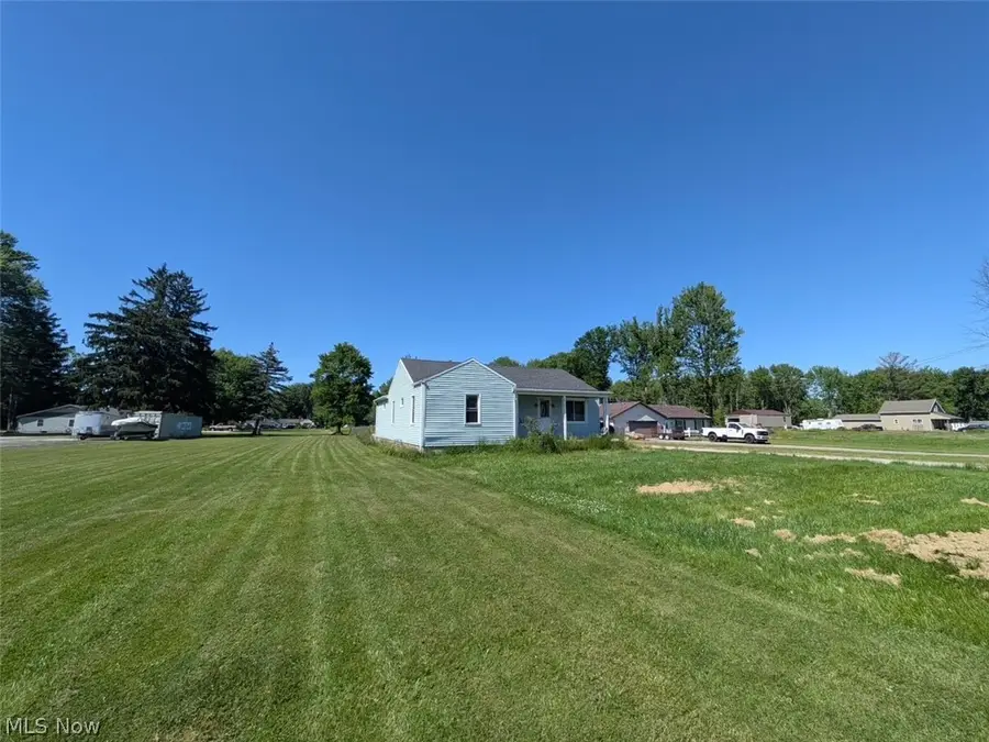 41386 Schadden Road, Elyria, OH 44035 - #3