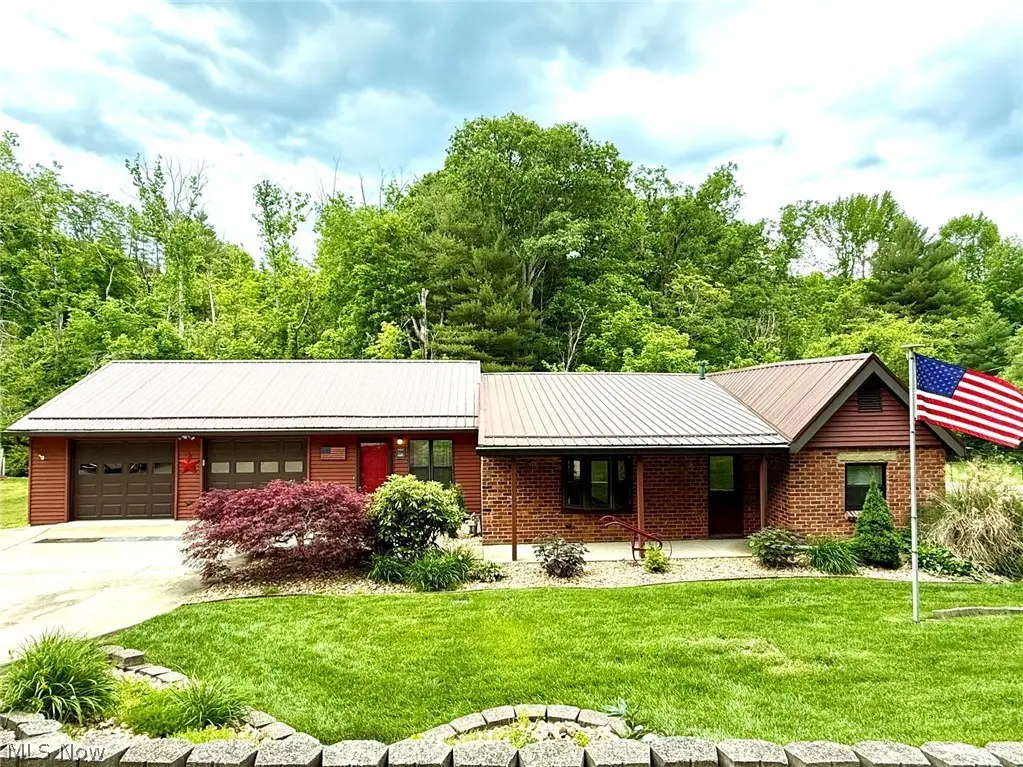 912 Hadley Lane, Marietta, OH 45750 - #1