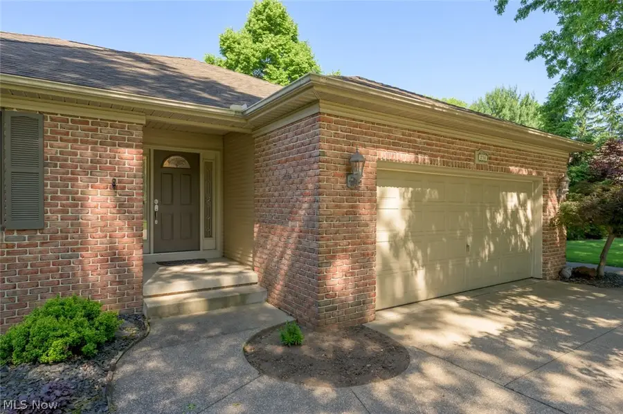 238 Shenandoah Boulevard, Barberton, OH 44203 - #3