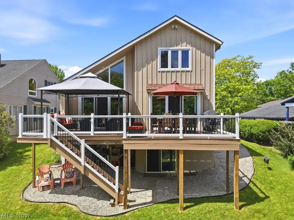 1190 Lincoln Sw Street, Sherrodsville, OH 44675 - #1