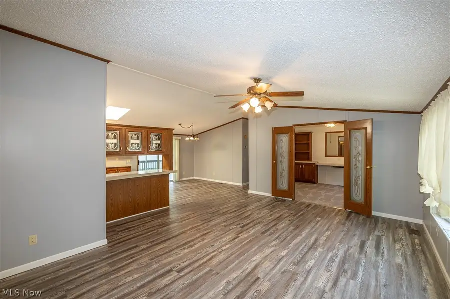 8 Schuberts Alley, Olmsted, OH 44138 - #3