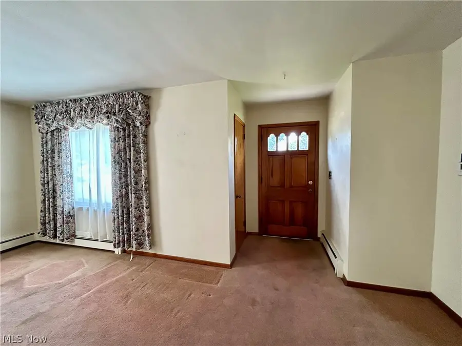 3241 Estates Circle, Youngstown, OH 44511 - #3