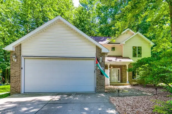 5209 Orchard Lane, North Ridgeville, OH 44039