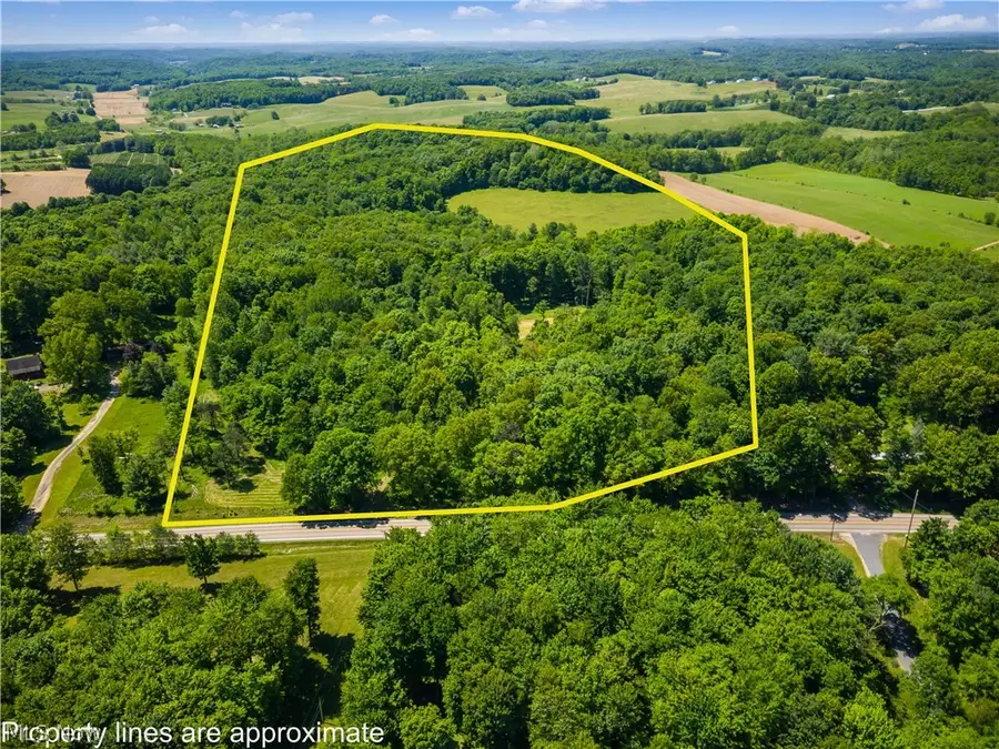 12929 Pleasant Valley Road, Utica, OH 43080 - #2