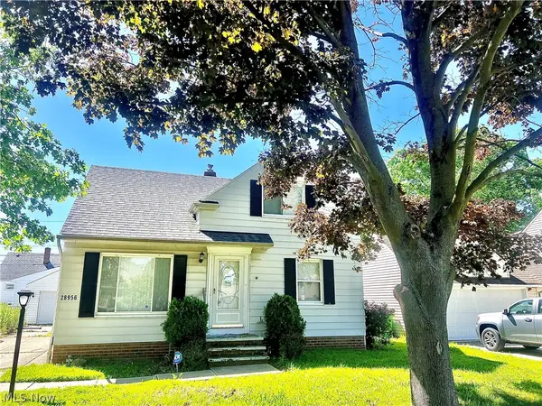 28956 Weber Avenue, Wickliffe, OH 44092
