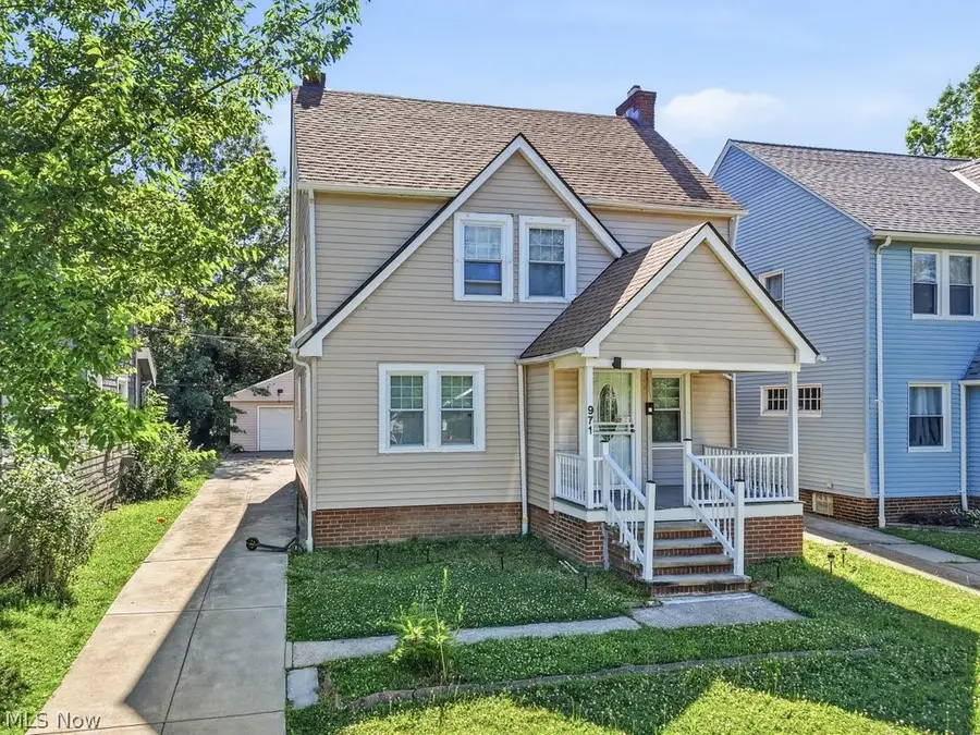 971 Pembrook Road, Cleveland Heights, OH 44121 - #2