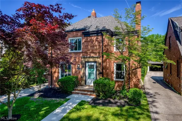 1913 Staunton Road, Cleveland Heights, OH 44118