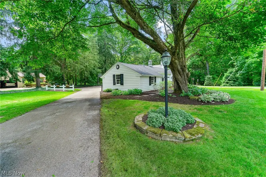 40 Redfern Drive, Youngstown, OH 44505 - #3