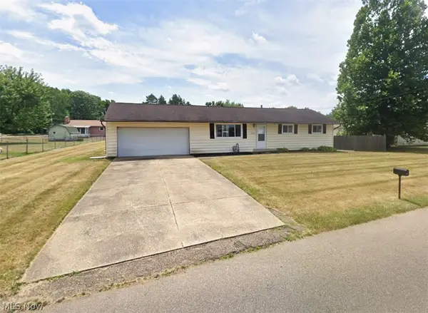 3316 34th Ne Street, Canton, OH 44705