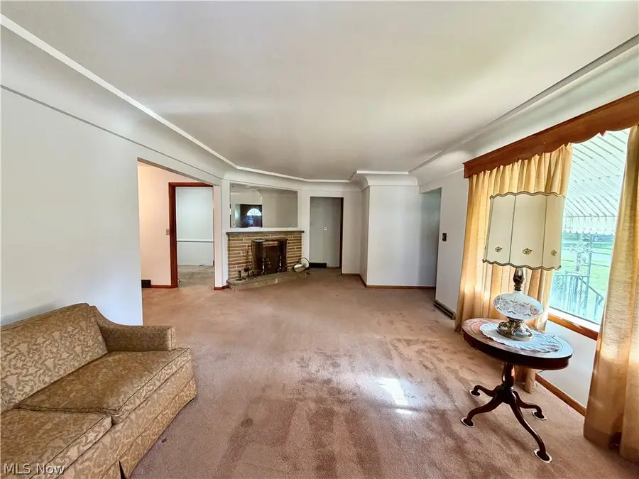 860 Adelaide Ne Avenue, Warren, OH 44483 - #2