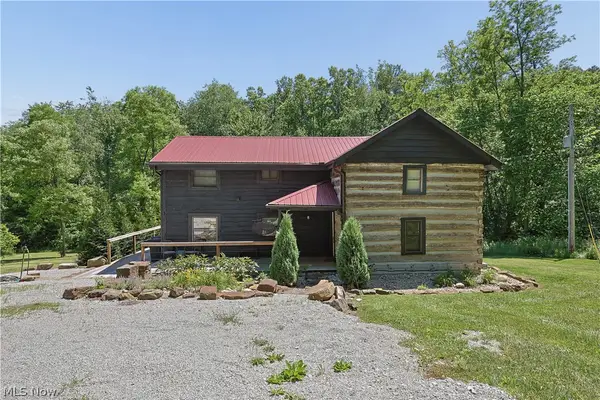 43 Blue Valley Sw Road, Lancaster, OH 43130