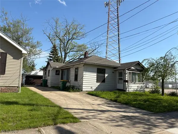 5733 Longwood Avenue, Maple Heights, OH 44137