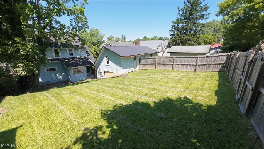 109 Fairview Avenue, Millersburg, OH 44654 - #2