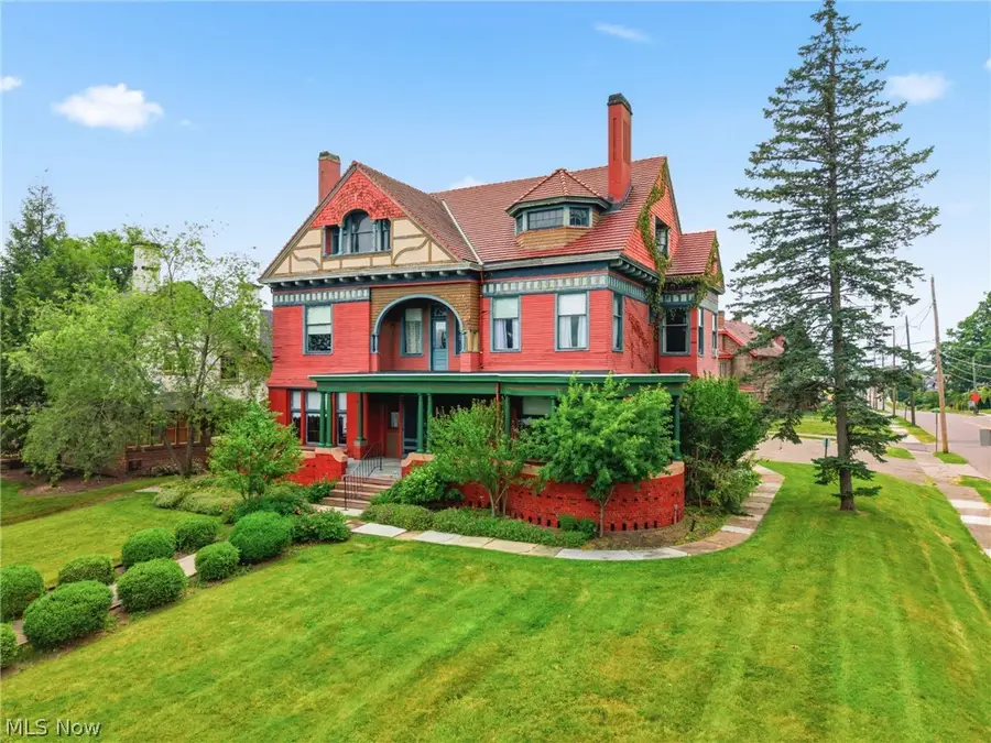 1435 Market Ave N, Canton, OH 44714 - #3