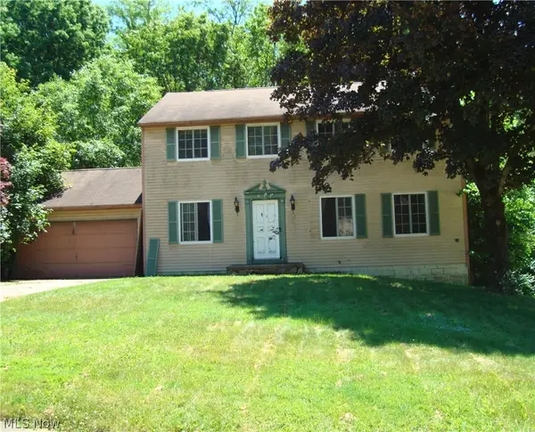 493 Park Ridge Drive, Munroe Falls, OH 44262