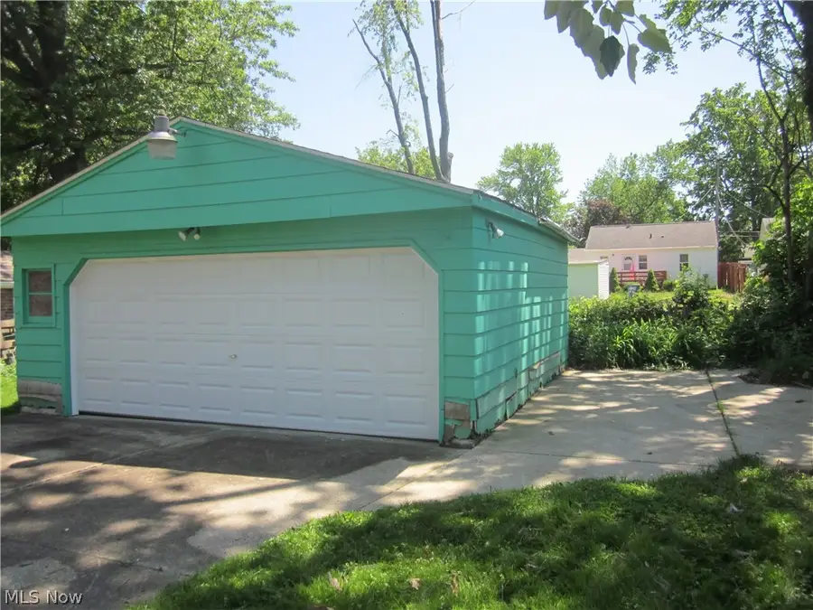 12503 Lena Avenue, Cleveland, OH 44135 - #3