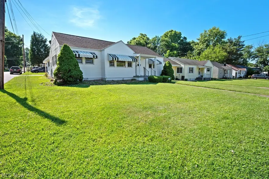 4398 Packard Street, Parkersburg, WV 26104 - #3