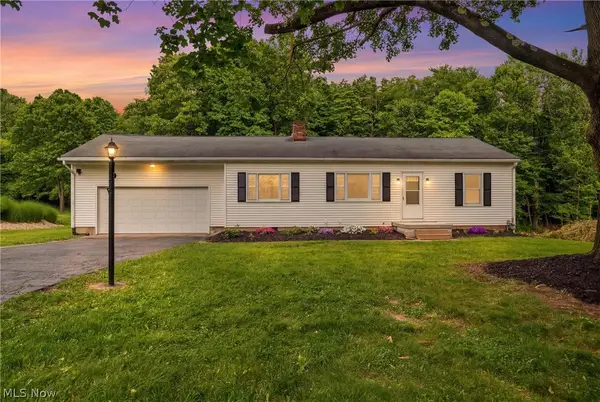 4443 Hilltop Drive, New Franklin, OH 44203