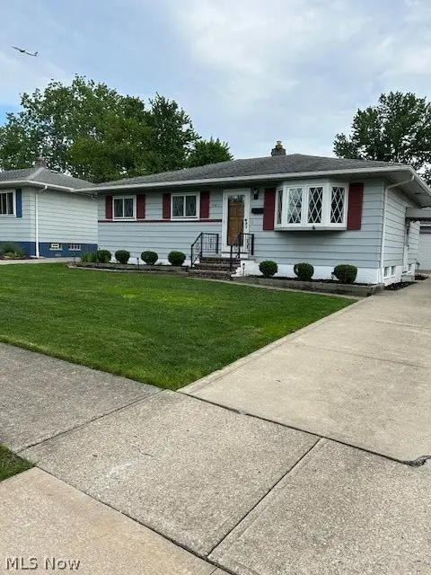 19411 Parkmount Avenue, Cleveland, OH 44135 - #3