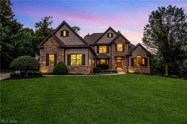 2307 Angela Vista Drive, Hinckley, OH 44233