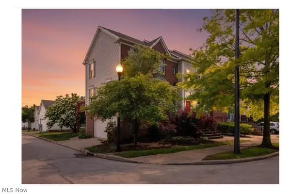 8316 Chester Parkway, Cleveland, OH 44103
