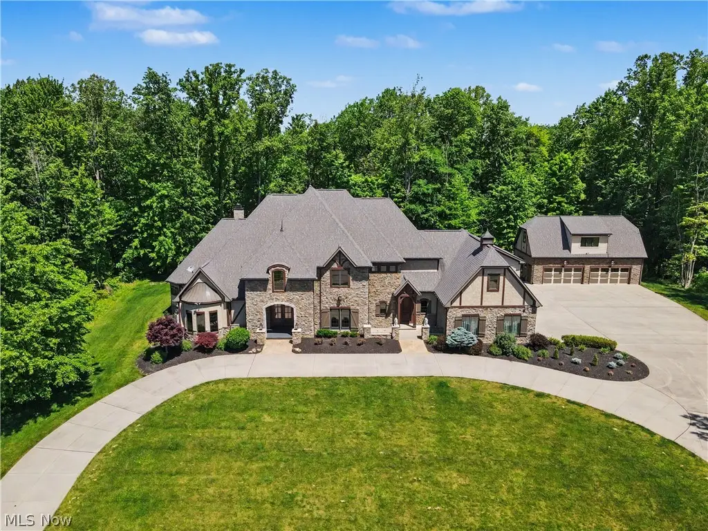 215 Brighton Lane, Peninsula, OH 44264 - #1