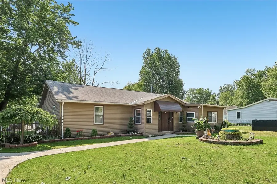 912 Maplewood Avenue, Painesville, OH 44077 - #2