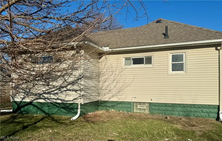 1536 Maine Avenue, Lorain, OH 44052 - #2