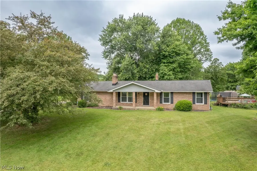 6125 Coyla Nw Avenue, Canal Fulton, OH 44614 - #3