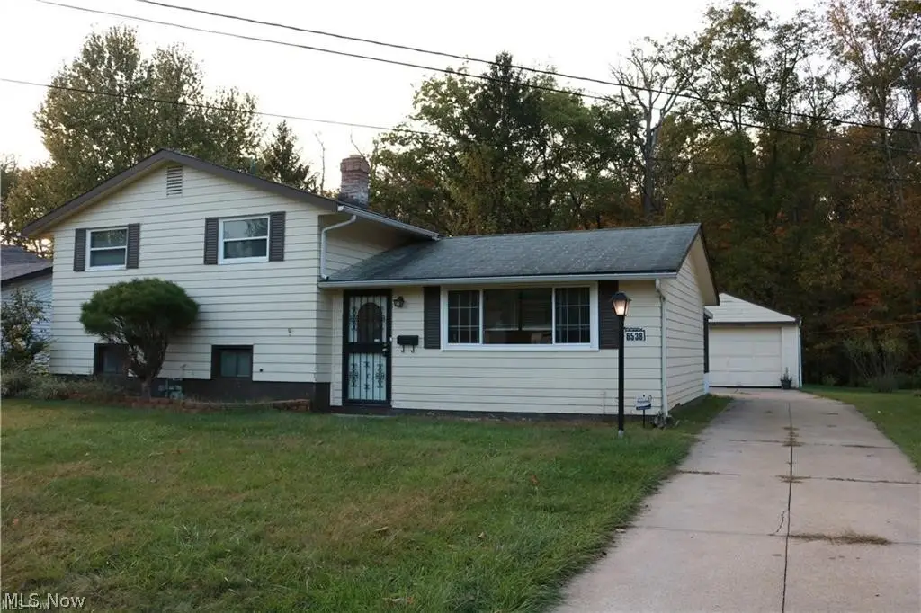 6538 Pau Pau Court, Bedford Heights, OH 44146 - #1