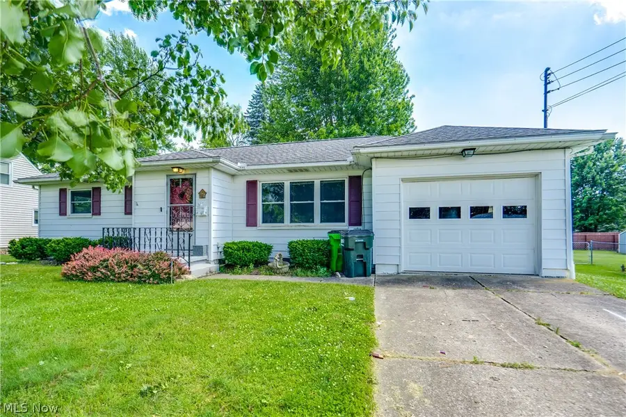 344 Morgan Street, Barberton, OH 44203 - #3