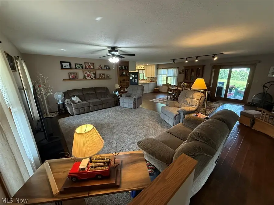 2741 Tabor Ridge Ne Road, Mineral City, OH 44656 - #2