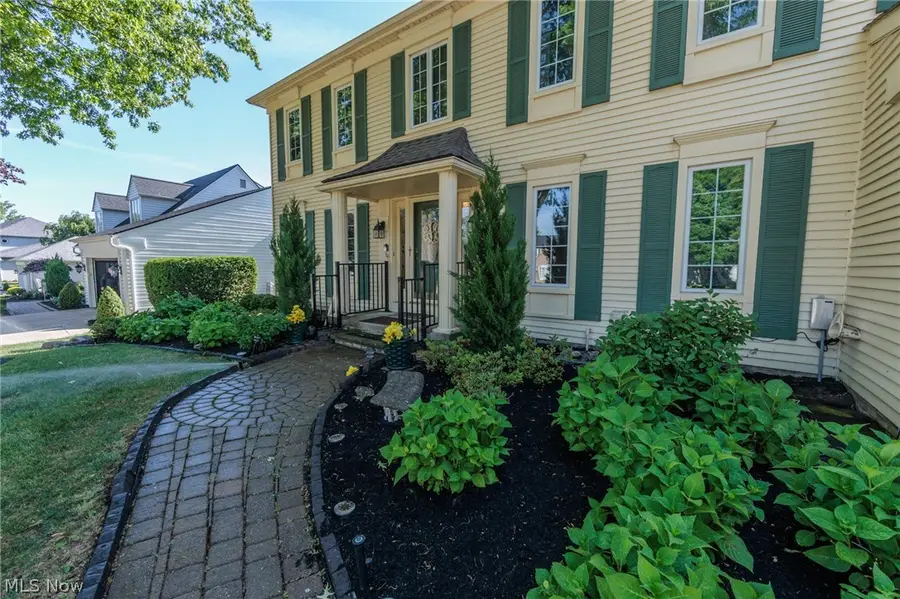 3703 Bradfords Gate, Rocky River, OH 44116 - #2