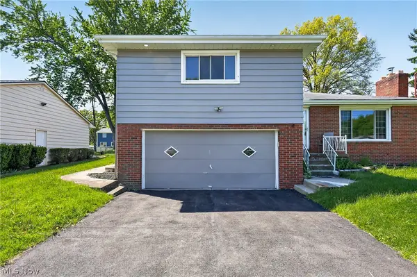 515 Murray Hill Drive, Youngstown, OH 44505
