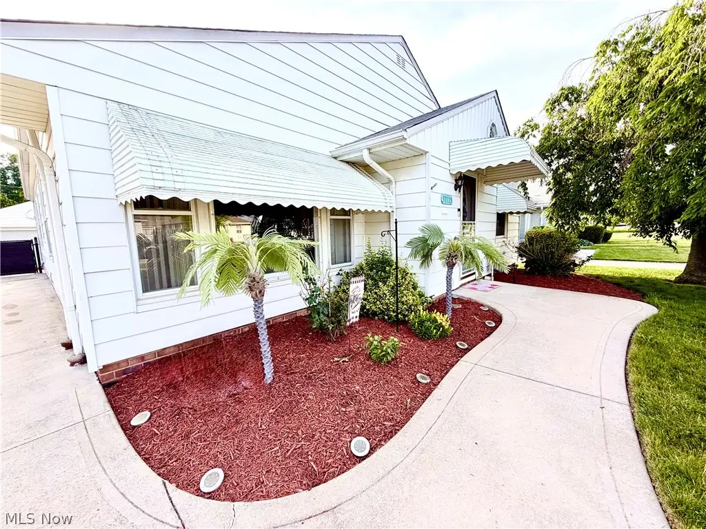 32125 Densmore Road, Willowick, OH 44095 - #1