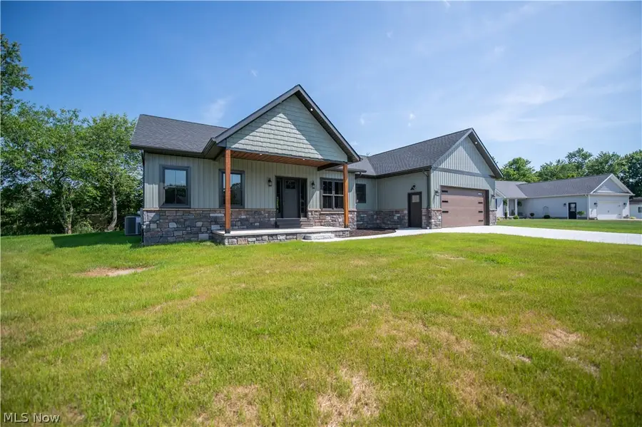 453 Shane Avenue, Waynesburg, OH 44688 - #3