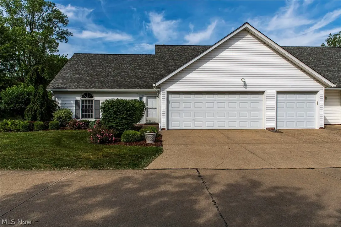 416 Harbor Ridge Lane, Fairport Harbor, OH 44077 - #1
