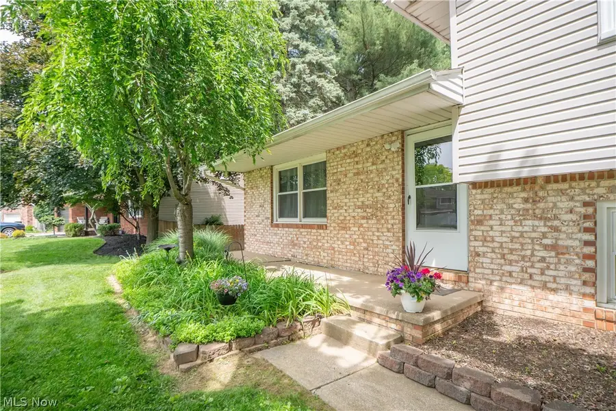 7819 Aramis Nw Street, Massillon, OH 44646 - #3