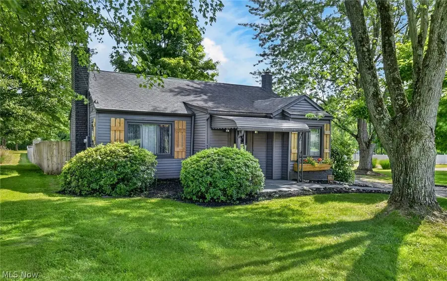 555 Secrist Lane, Girard, OH 44420 - #2