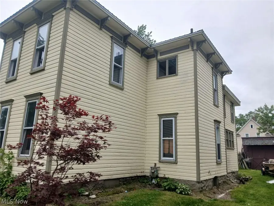 247 Whitney Street, Conneaut, OH 44030 - #3