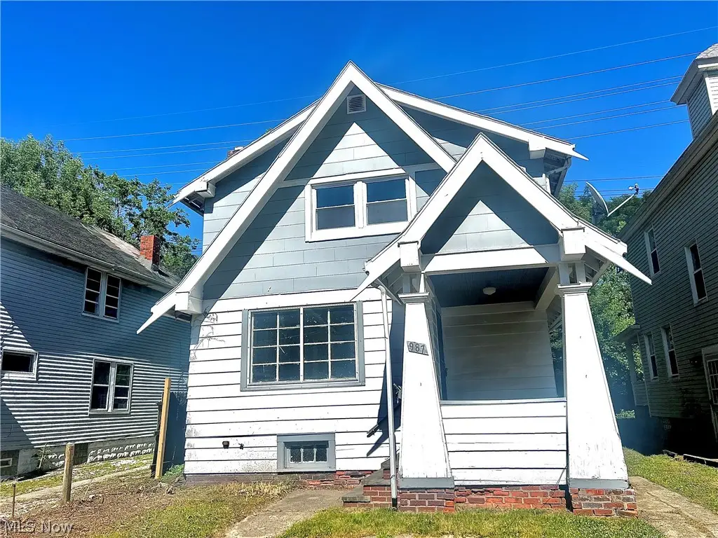 987 E 131st Street, Cleveland, OH 44108 - #1