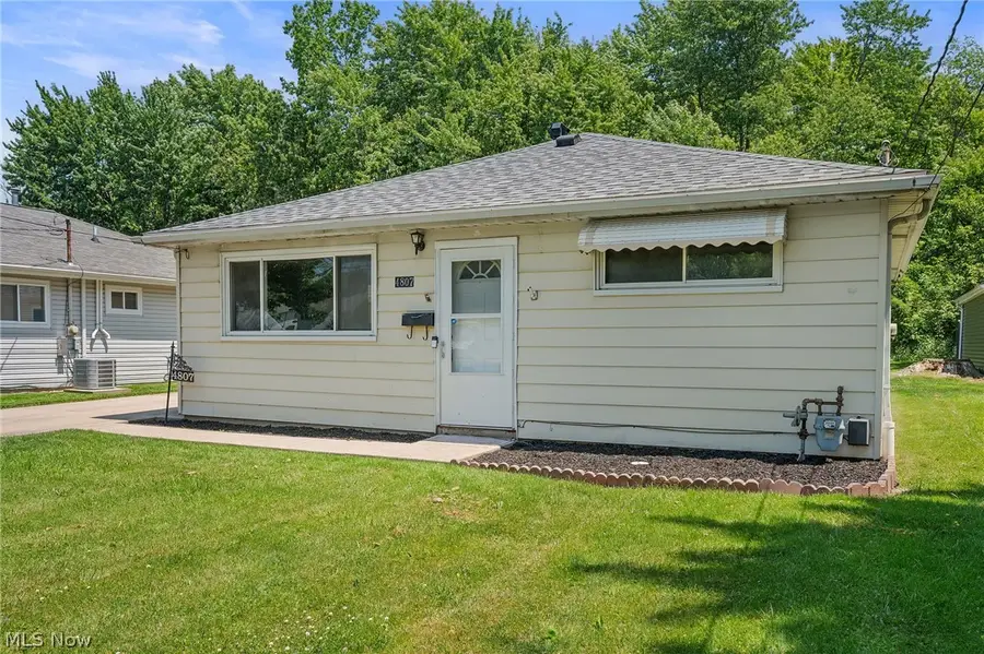 4807 Willowbrook Drive, Mentor, OH 44060 - #2